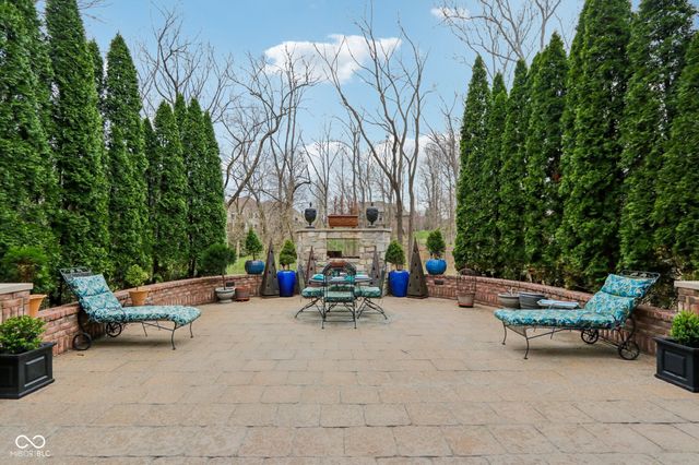 14575 Geist Ridge Drive, Fishers, IN 46040