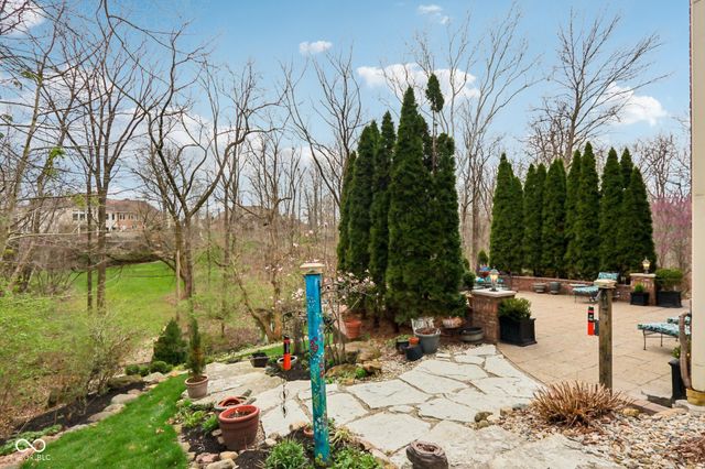 14575 Geist Ridge Drive, Fishers, IN 46040