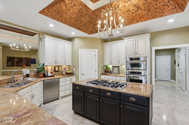 14575 Geist Ridge Drive, Fishers, IN 46040