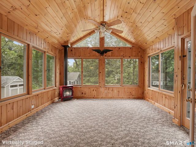 7 Wheeler Drive, Danbury, CT 06811