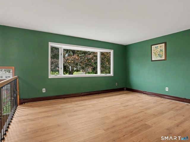 7 Wheeler Drive, Danbury, CT 06811