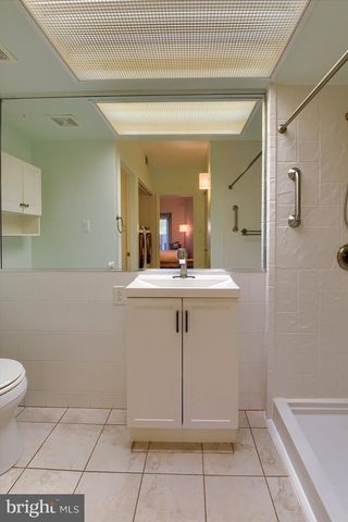 1105 CHERRINGTON DR, Harrisburg, PA 17110