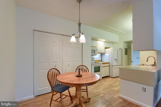 1105 CHERRINGTON DR, Harrisburg, PA 17110