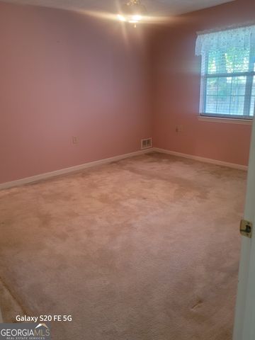 6847 Oak View Court, Riverdale, GA 30274