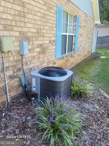 6847 Oak View Court, Riverdale, GA 30274