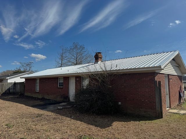 823 Landview, Taylor, AL 36301