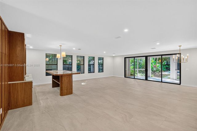 2330 Overbrook St, Coconut Grove, FL 33133