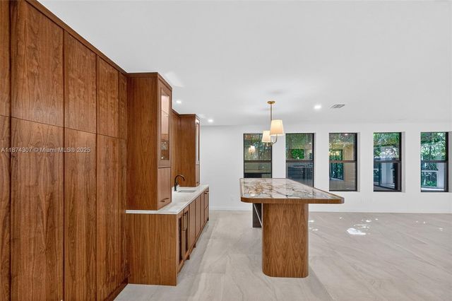 2330 Overbrook St, Coconut Grove, FL 33133