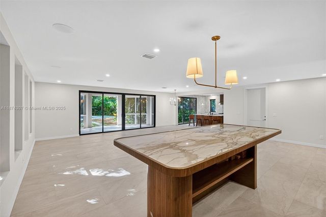 2330 Overbrook St, Coconut Grove, FL 33133