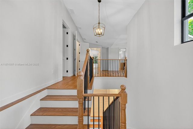 2330 Overbrook St, Coconut Grove, FL 33133