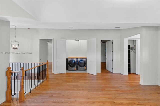 2330 Overbrook St, Coconut Grove, FL 33133