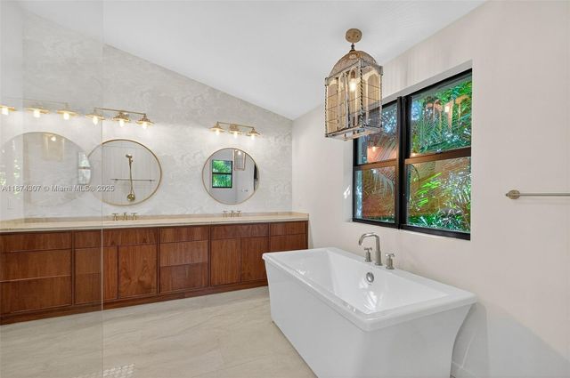 2330 Overbrook St, Coconut Grove, FL 33133