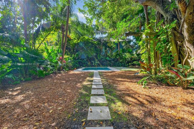 2330 Overbrook St, Coconut Grove, FL 33133