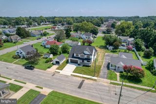 1111 MONROE TER, Dover, DE 19904