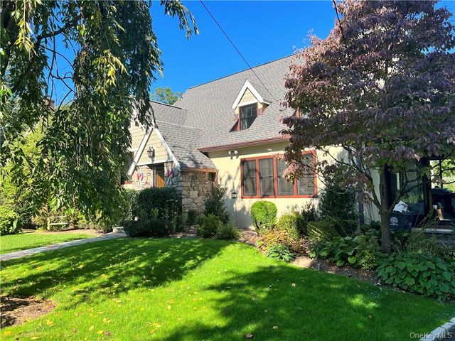 88 Hartsdale Avenue, White Plains, NY 10605