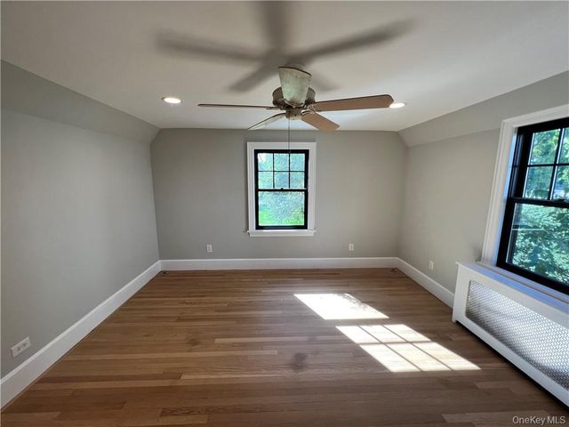 88 Hartsdale Avenue, White Plains, NY 10605