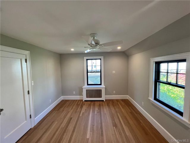 88 Hartsdale Avenue, White Plains, NY 10605