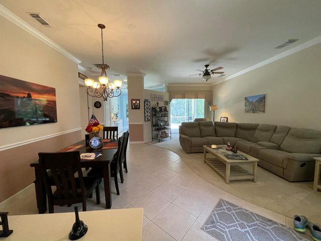 794 SW Munjack Circle, Port St. Lucie, FL 34986