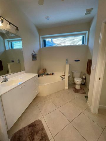 794 SW Munjack Circle, Port St. Lucie, FL 34986