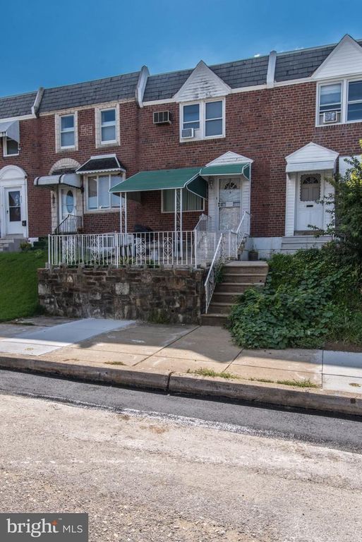 6353 GILLESPIE ST, PHILADELPHIA, PA 19135 — photo 2