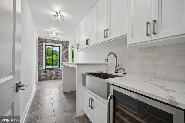 340 ANDERSON RD, King Of Prussia, PA 19406