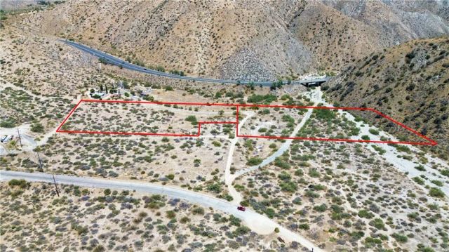 1 Canyon House, Morongo Valley, CA 92553