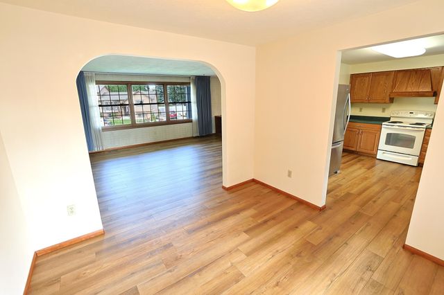 15610 E 27th Ave, Veradale, WA 99037