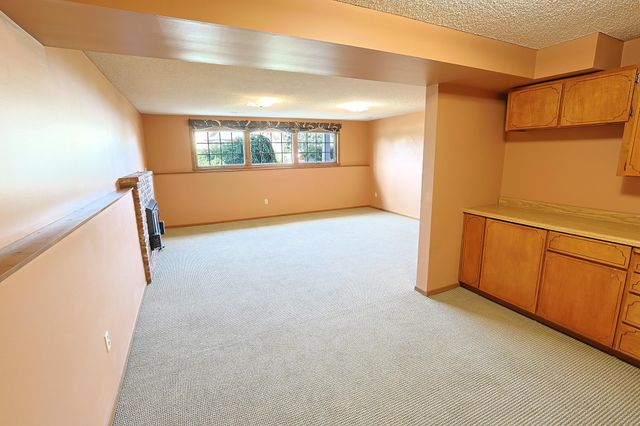 15610 E 27th Ave, Veradale, WA 99037