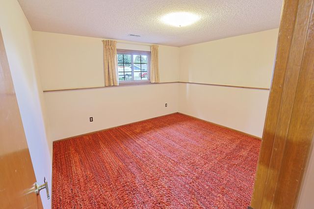 15610 E 27th Ave, Veradale, WA 99037