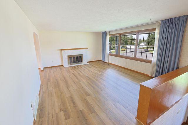 15610 E 27th Ave, Veradale, WA 99037