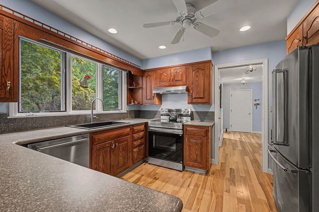60 Main Road, Westhampton, MA 01027