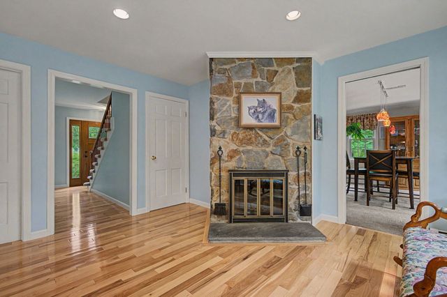60 Main Road, Westhampton, MA 01027