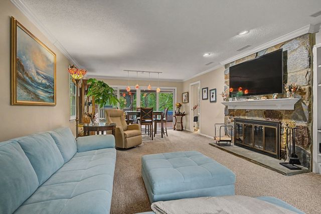 60 Main Road, Westhampton, MA 01027