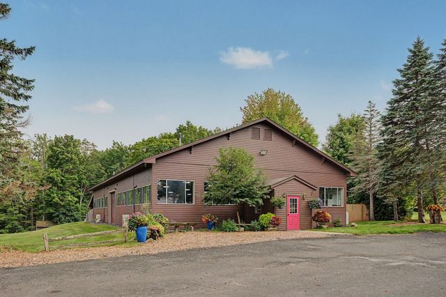 60 Main Road, Westhampton, MA 01027
