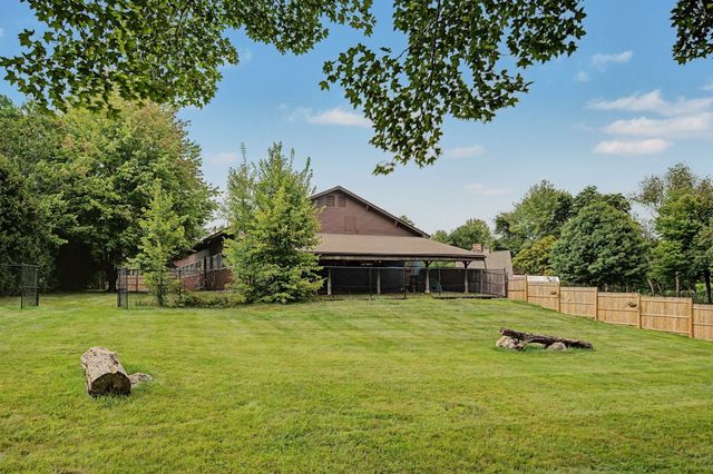60 Main Road, Westhampton, MA 01027