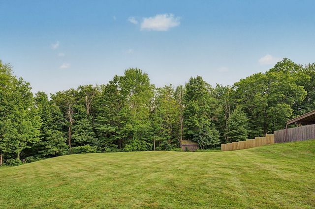 60 Main Road, Westhampton, MA 01027