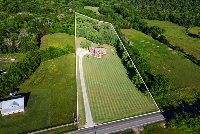 9394 Horton Hwy, College Grove, TN 37046
