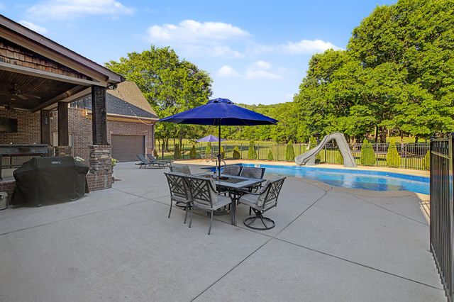 9394 Horton Hwy, College Grove, TN 37046