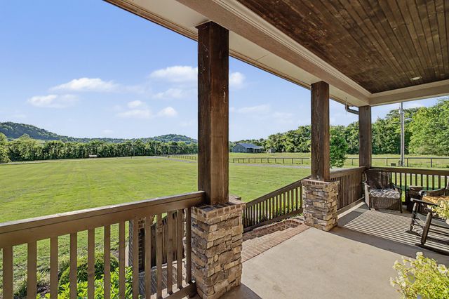 9394 Horton Hwy, College Grove, TN 37046