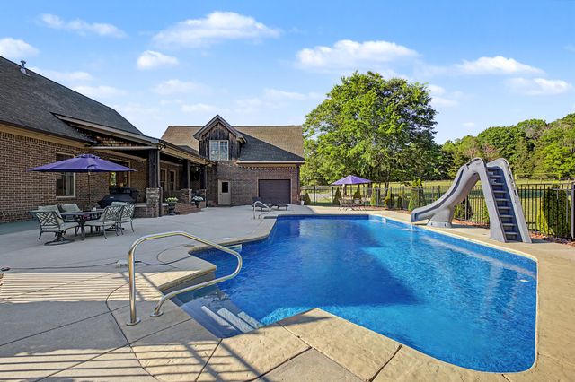 9394 Horton Hwy, College Grove, TN 37046