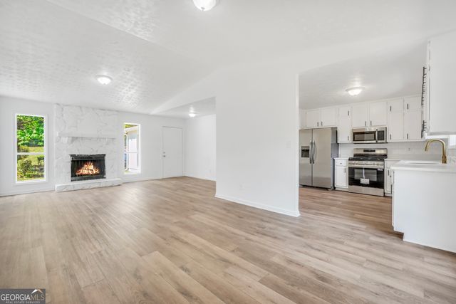 1937 Young Road, Lithonia, GA 30058