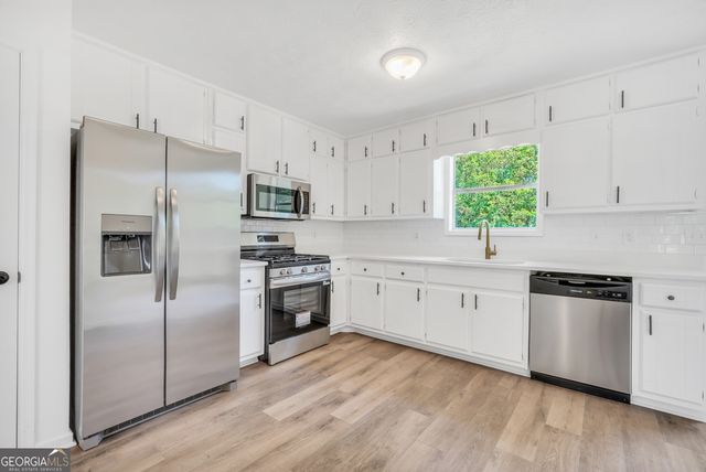 1937 Young Road, Lithonia, GA 30058