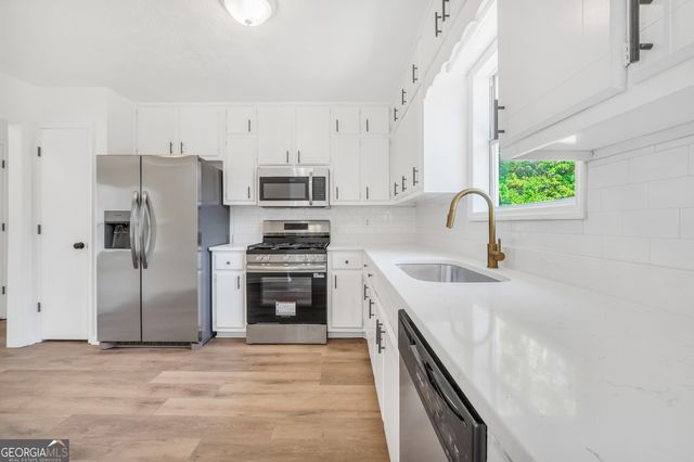 1937 Young Road, Lithonia, GA 30058