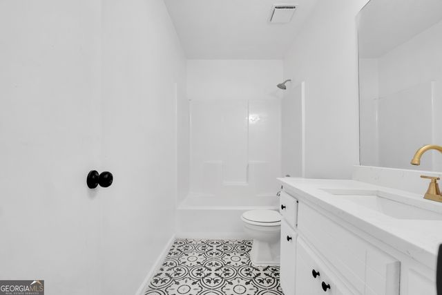 1937 Young Road, Lithonia, GA 30058