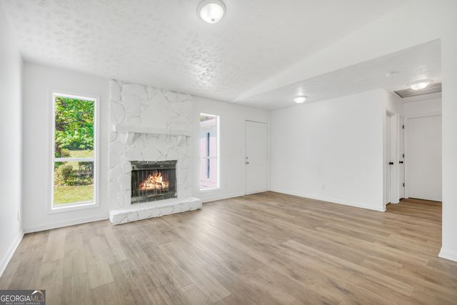 1937 Young Road, Lithonia, GA 30058