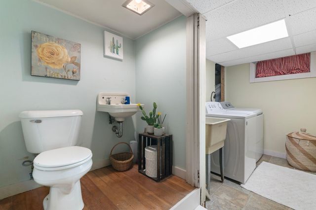 36 Pine Street, Brattleboro, VT 05301
