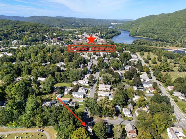36 Pine Street, Brattleboro, VT 05301