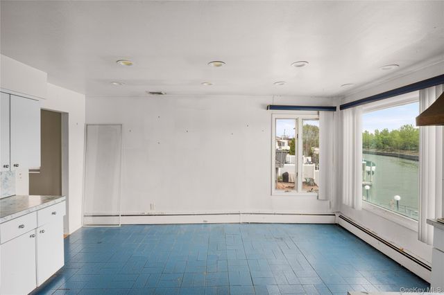 3386 Bertha Drive, Baldwin, NY 11510