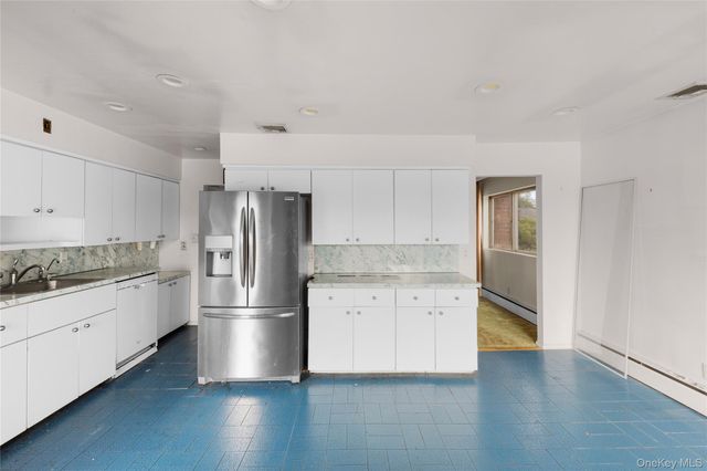 3386 Bertha Drive, Baldwin, NY 11510