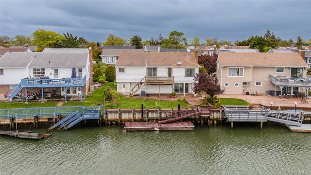3386 Bertha Drive, Baldwin, NY 11510